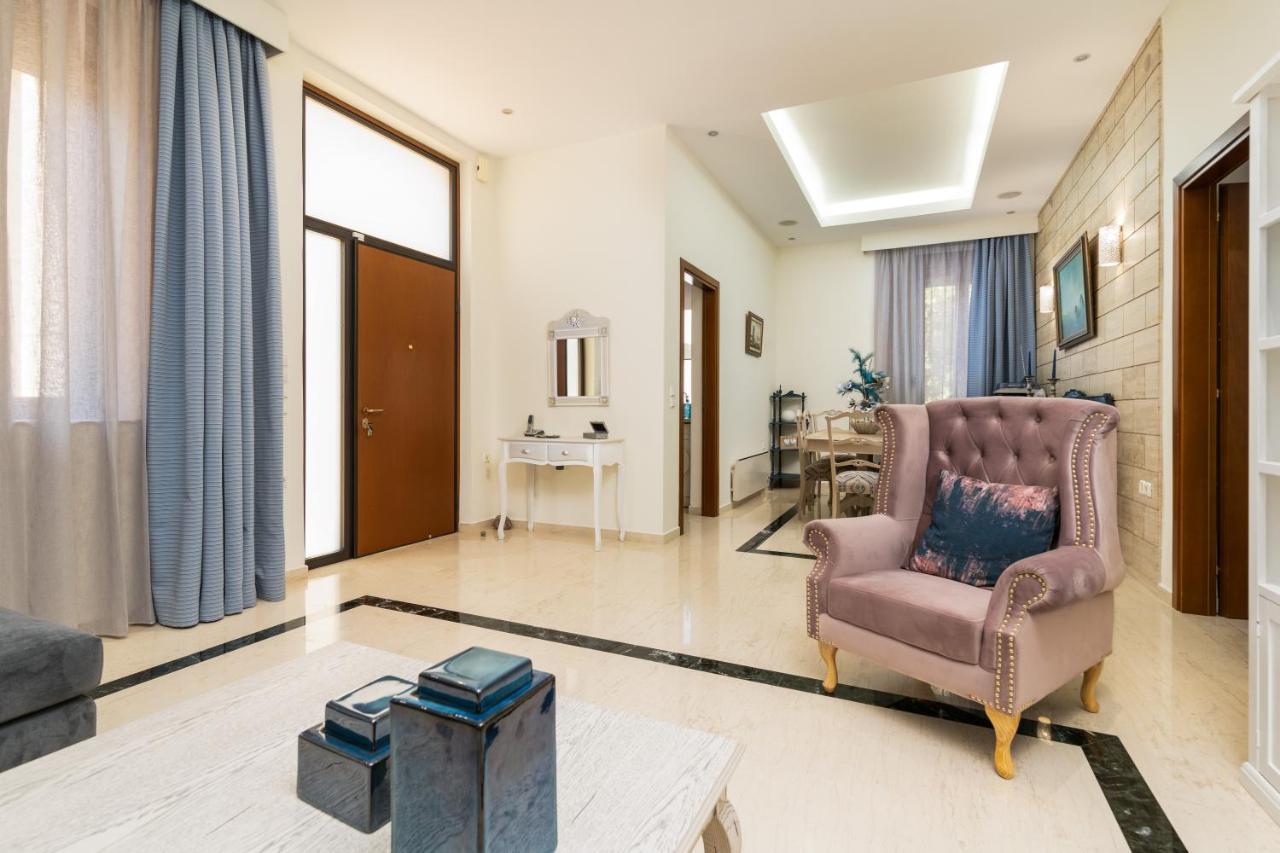 La Casa Di Efi Apartment *